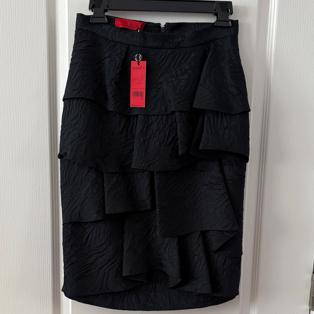 Brand new Carolina Herrera Black Layered Pencil Skirt